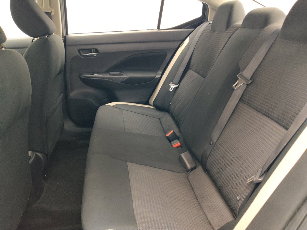 Used 2021 Nissan Versa SV FWD image 18