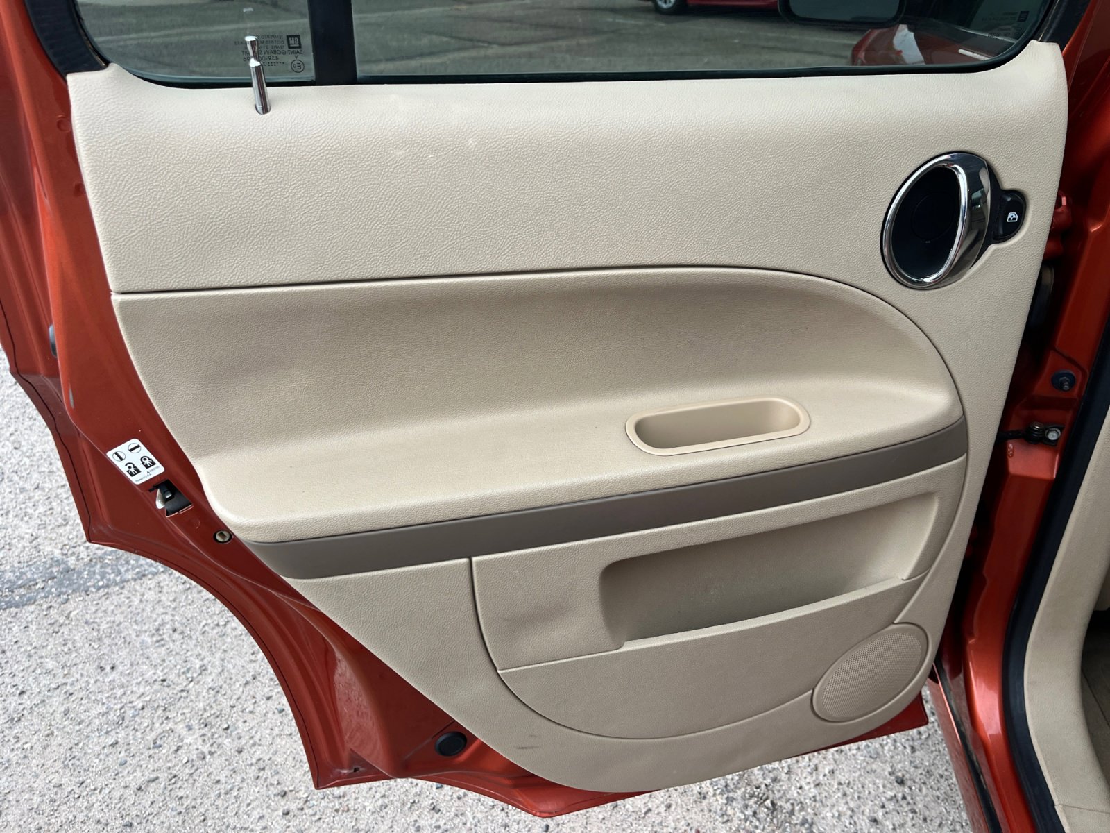 Used 2007 Chevrolet HHR LT image 16