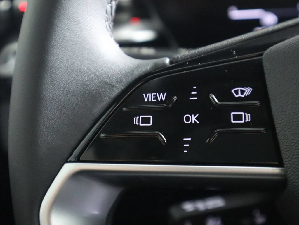 Used 2026 Audi A6 Premium Plus w/ Premium Plus Package AWD/4WD image 12