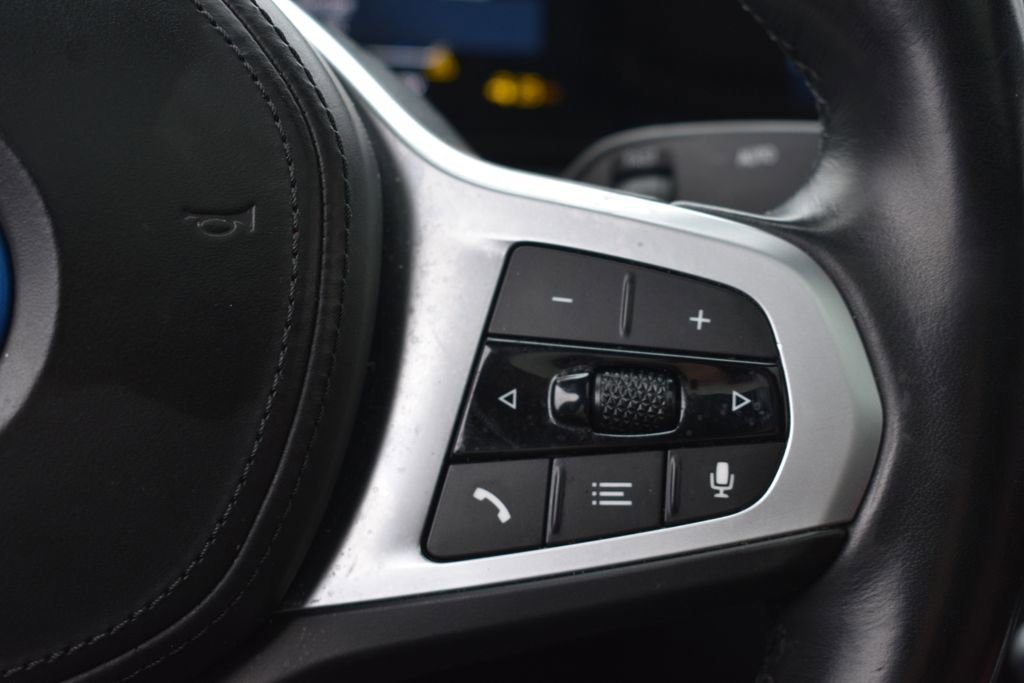 Used 2024 BMW i4 eDrive40 w/ M Sport Package image 16