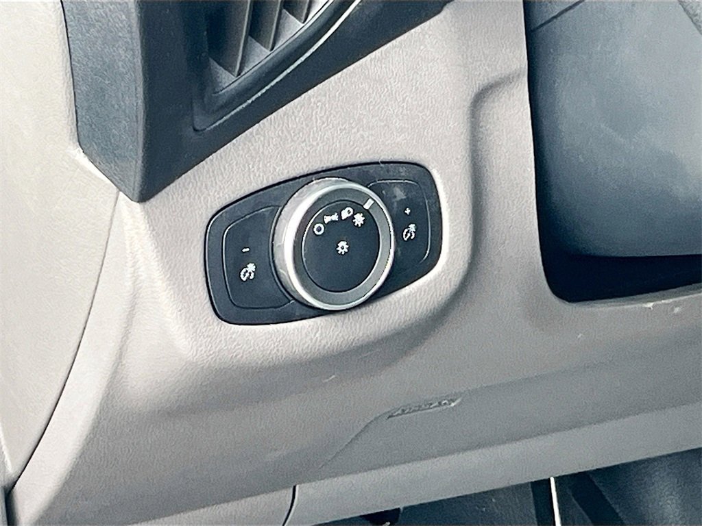 Used 2023 Ford Transit Connect XL image 10