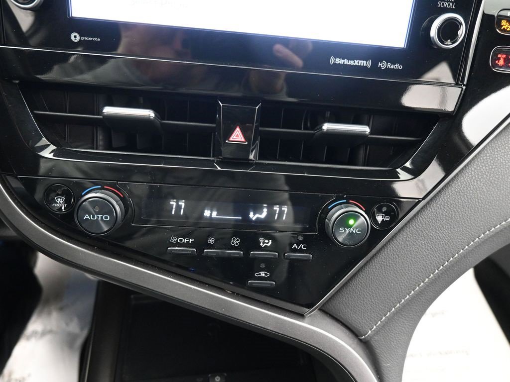 Used 2023 Toyota Camry XSE image 25