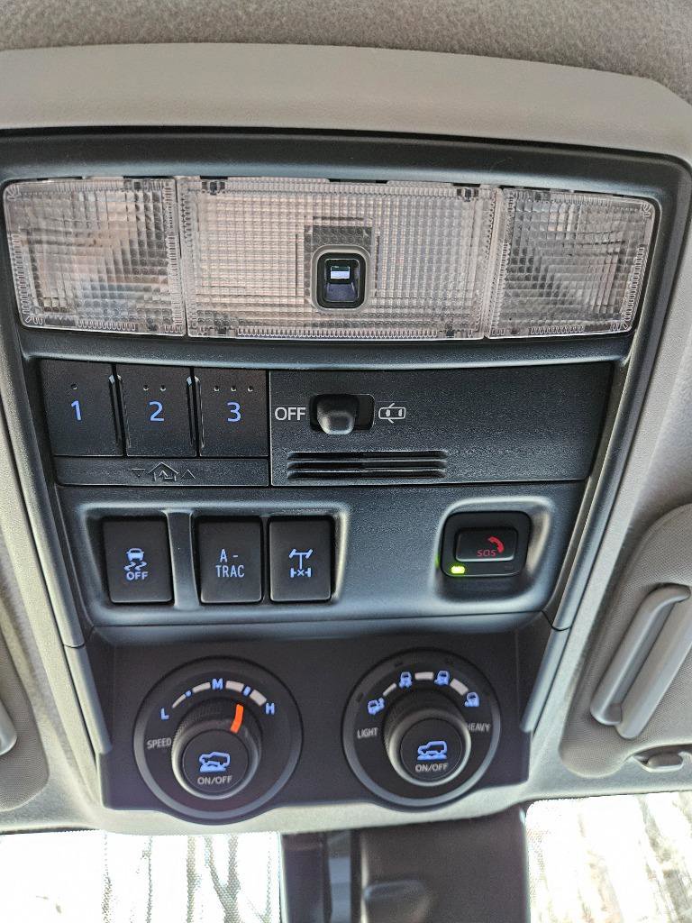 Used 2021 Toyota 4Runner TRD Off-Road Premium image 20