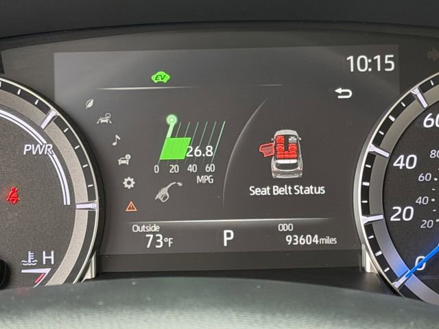 Used 2023 Toyota Highlander XLE image 16