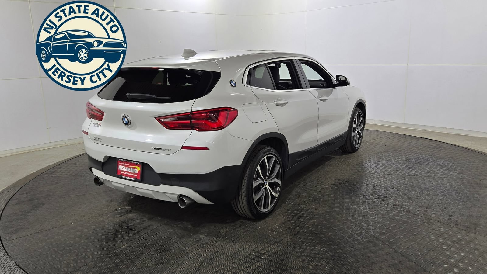 Used 2018 BMW X2 xDrive28i w/ Convenience Package AWD/4WD image 7