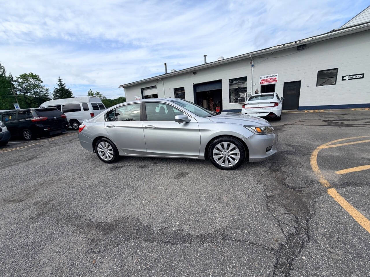Used 2014 Honda Accord EX image 22