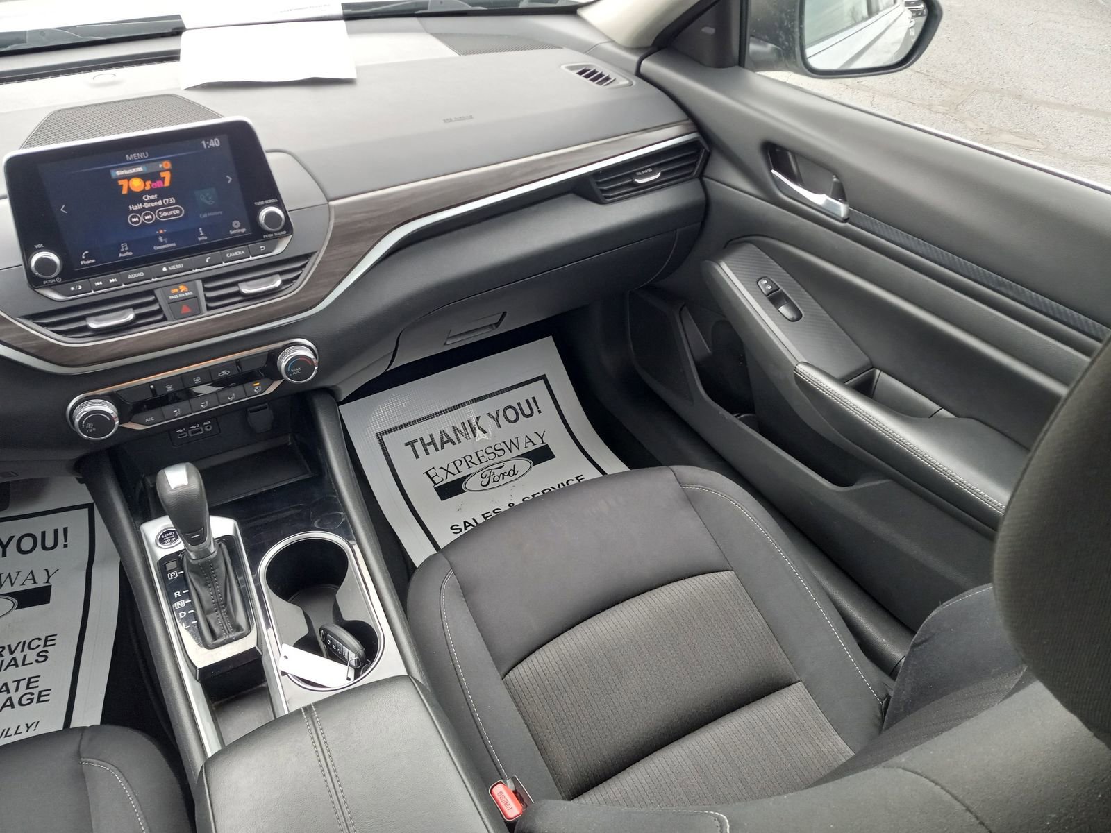 Used 2024 Nissan Altima 2.5 SV FWD image 16