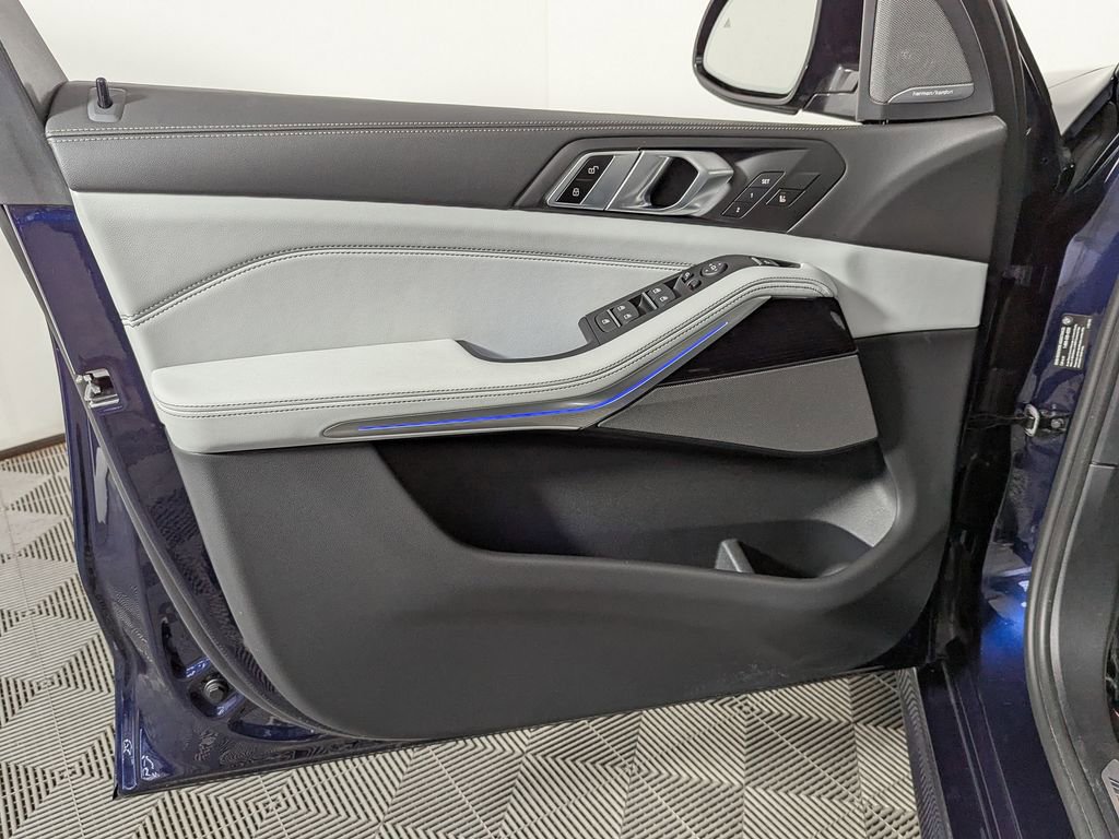 Certified 2024 BMW X5 M60i image 15