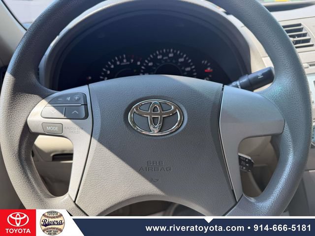Used 2009 Toyota Camry LE FWD image 17