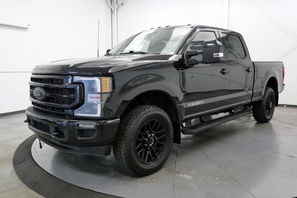 Used 2022 Ford F250 Lariat w/ Black Appearance Package AWD/4WD image 3
