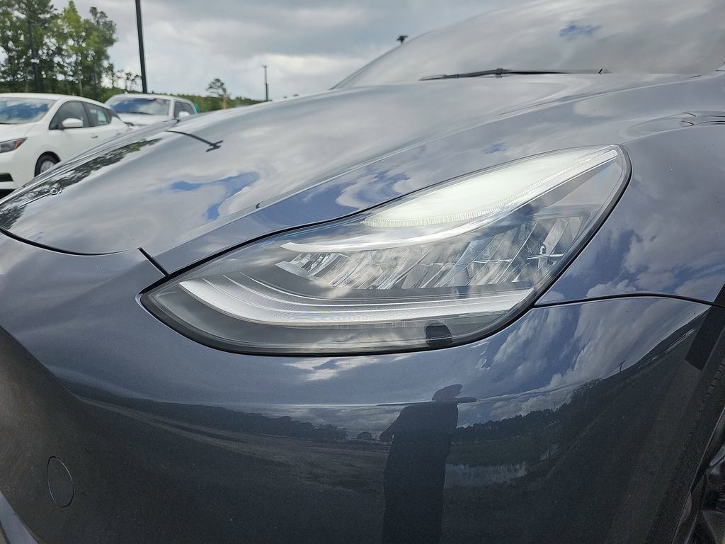 Used 2023 Tesla Model Y AWD image 36