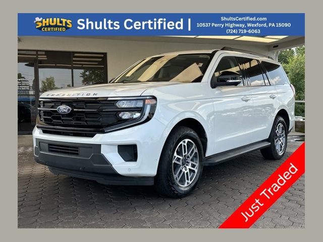 Certified 2025 Ford Expedition Active AWD/4WD image 1