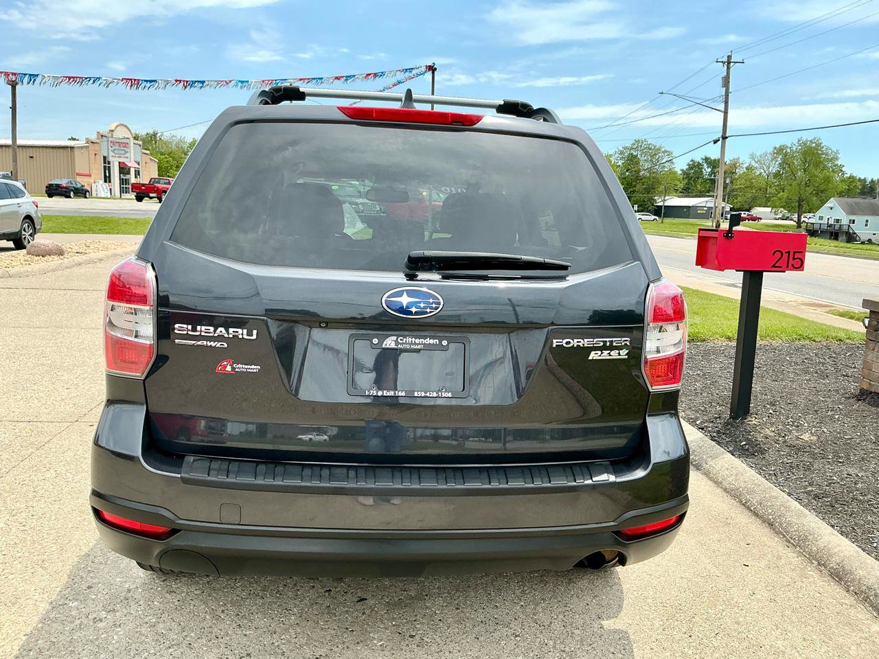 Used 2016 Subaru Forester 2.5i Premium w/ Popular Package #2 AWD/4WD image 6