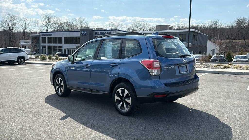 Used 2017 Subaru Forester 2.5i w/ Alloy Wheel Package AWD/4WD image 8
