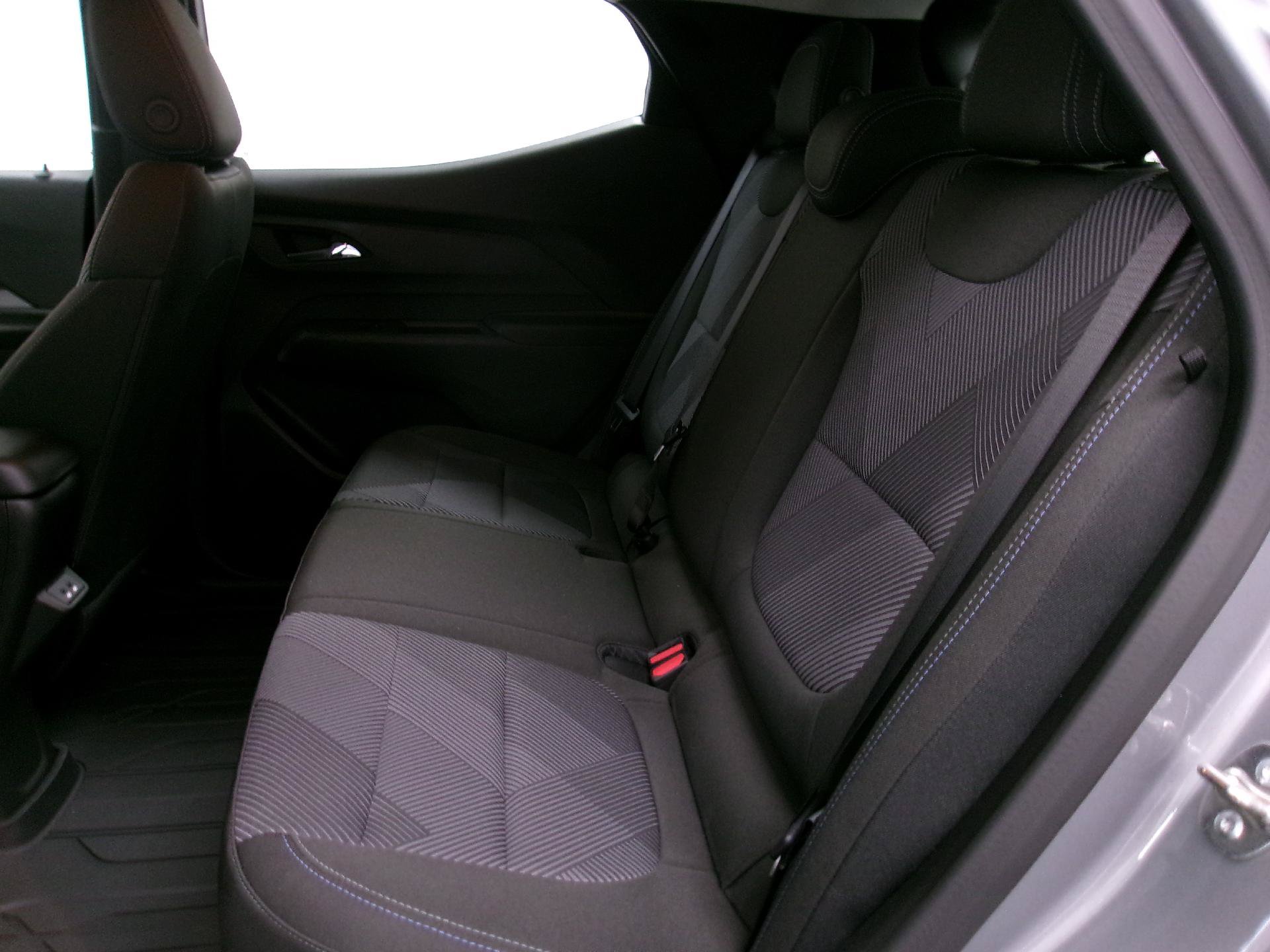 New 2027 Chevrolet Bolt LT w/ Comfort Package FWD image 8