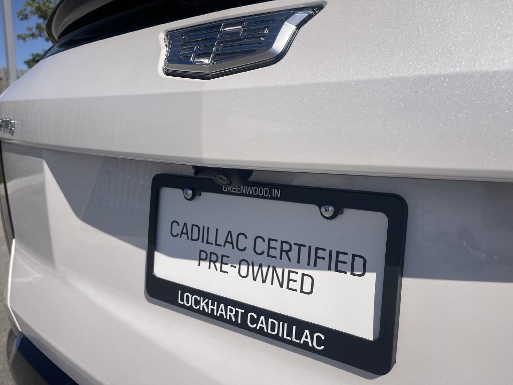 Certified 2025 Cadillac Optiq Luxury 2 w/ LPO, Floor Liner Package AWD/4WD image 15