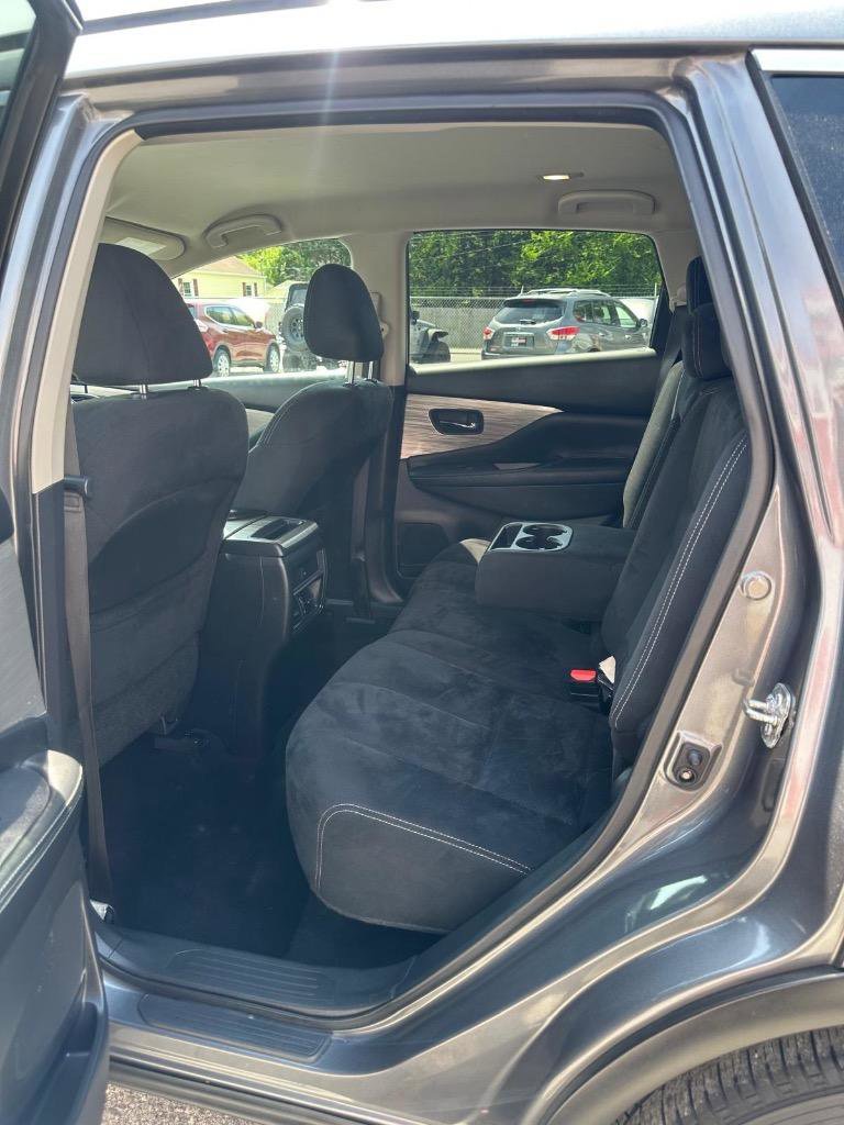 Used 2017 Nissan Murano SV FWD image 26