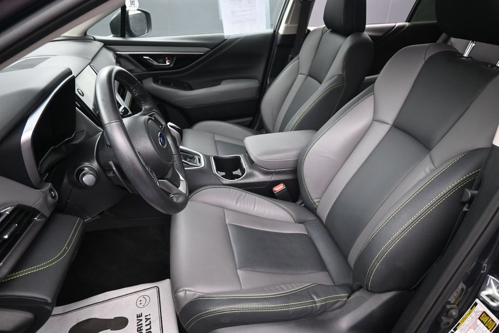Used 2023 Subaru Outback Onyx Edition AWD/4WD image 26