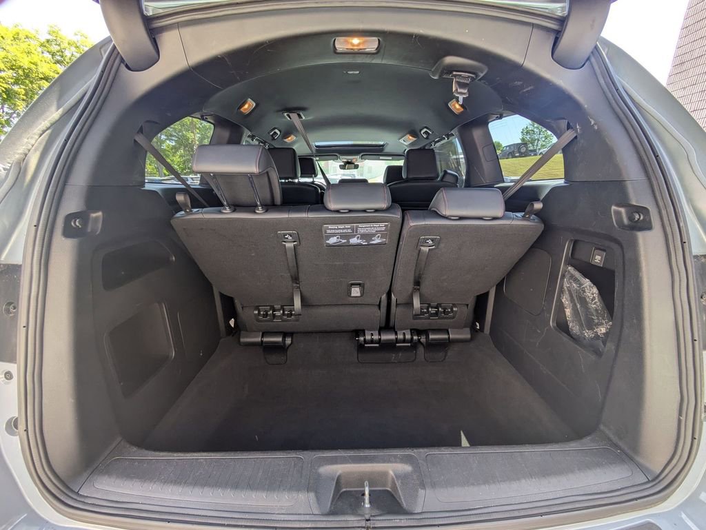 Used 2025 Honda Odyssey Sport-L image 25