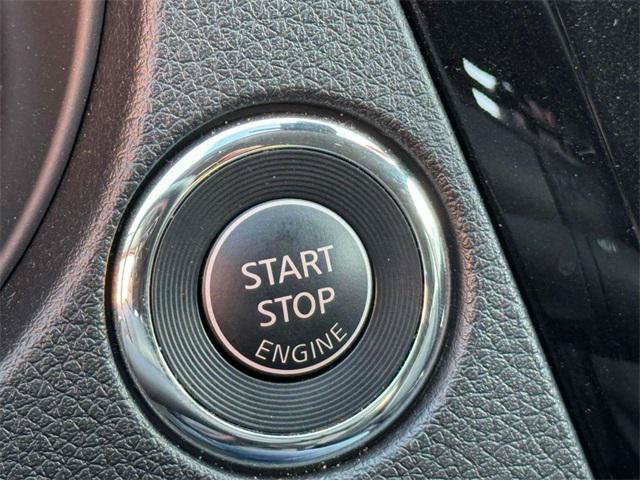 Used 2022 Nissan Rogue Sport SV w/ Technology Package AWD/4WD image 26