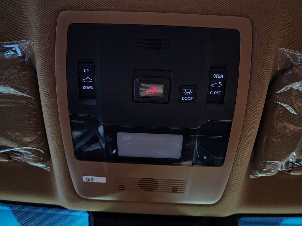 New 2025 Lexus ES 350 w/ Premium Package image 19