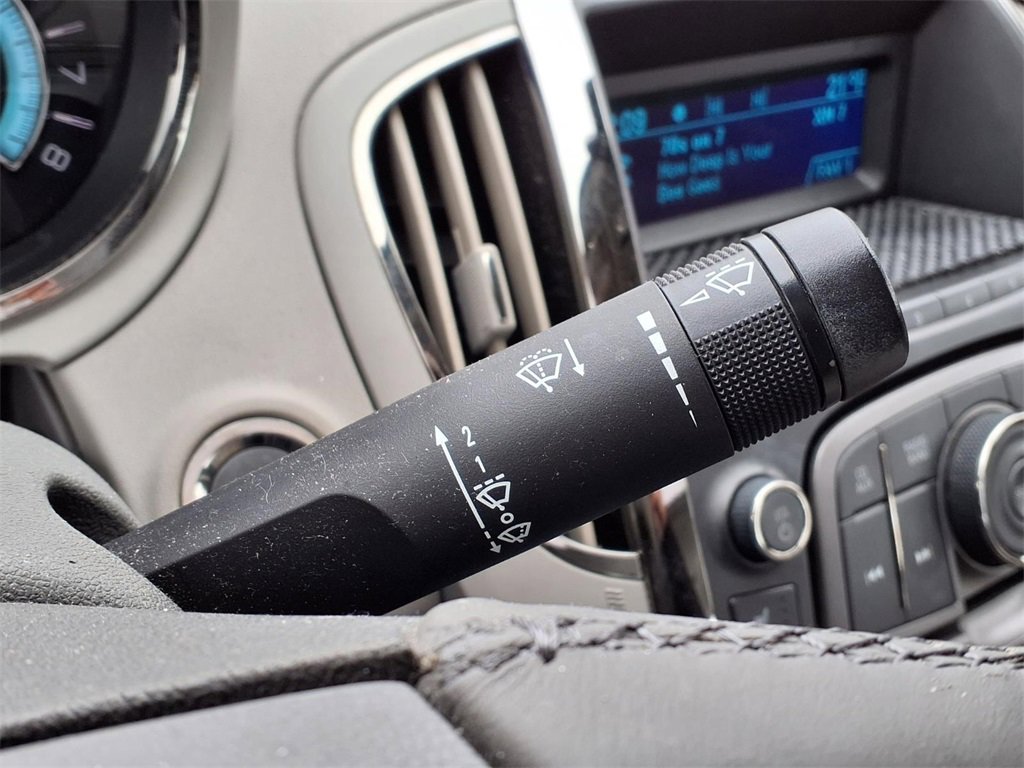 Used 2011 Buick LaCrosse CXS image 18