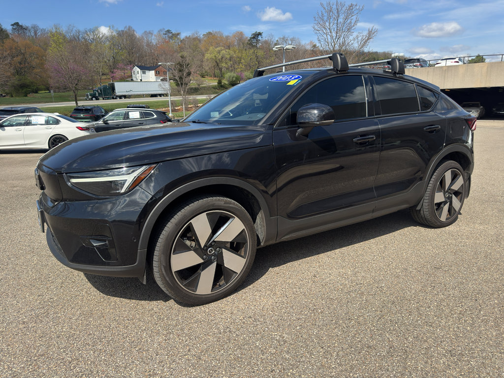 Used 2023 Volvo C40 P8 Recharge Ultimate image 4