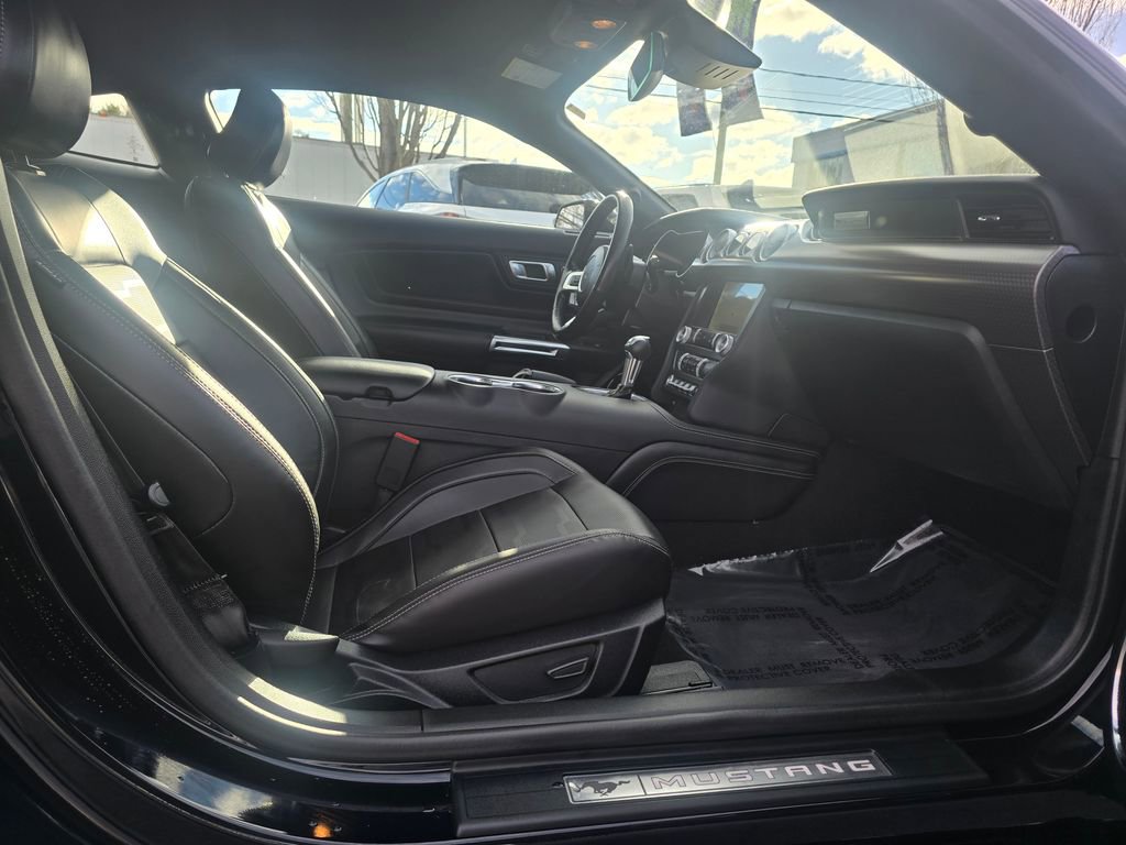 Used 2021 Ford Mustang GT Premium w/ GT Performance Package image 12