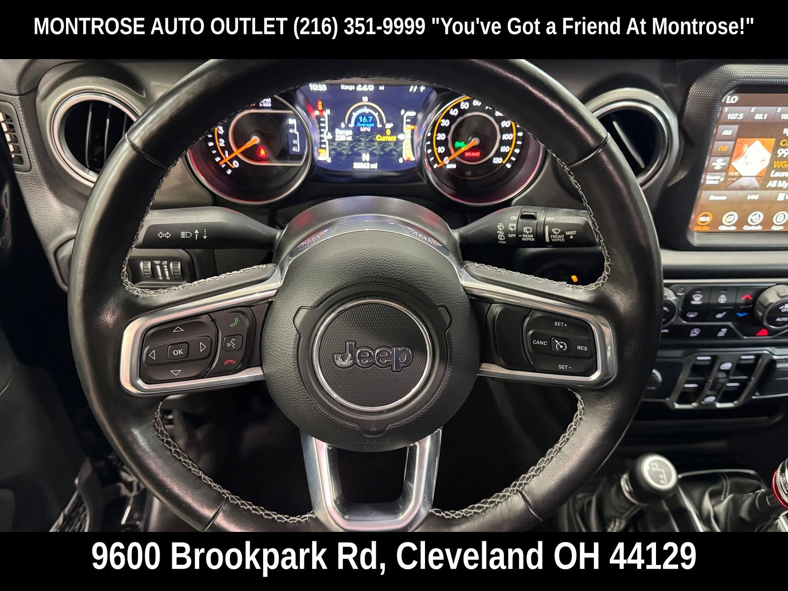 Used 2021 Jeep Wrangler Unlimited Sahara w/ Uconnect 4C Nav & Sound Group AWD/4WD image 20