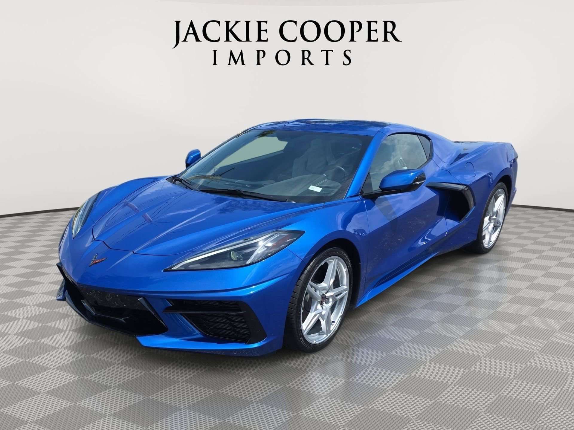 Used 2020 Chevrolet Corvette Stingray Coupe w/ 1LT RWD image 1
