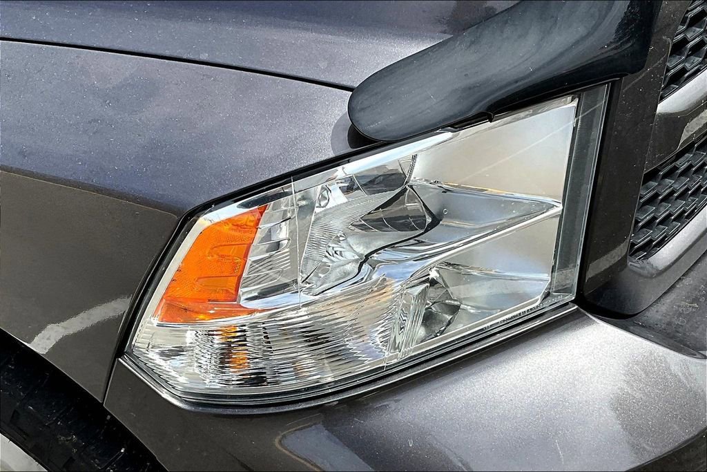 Used 2015 RAM 1500 Express image 19