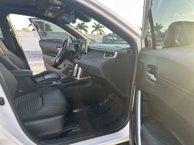 Used 2024 Toyota Corolla Cross XSE w/ Convenience Package image 29