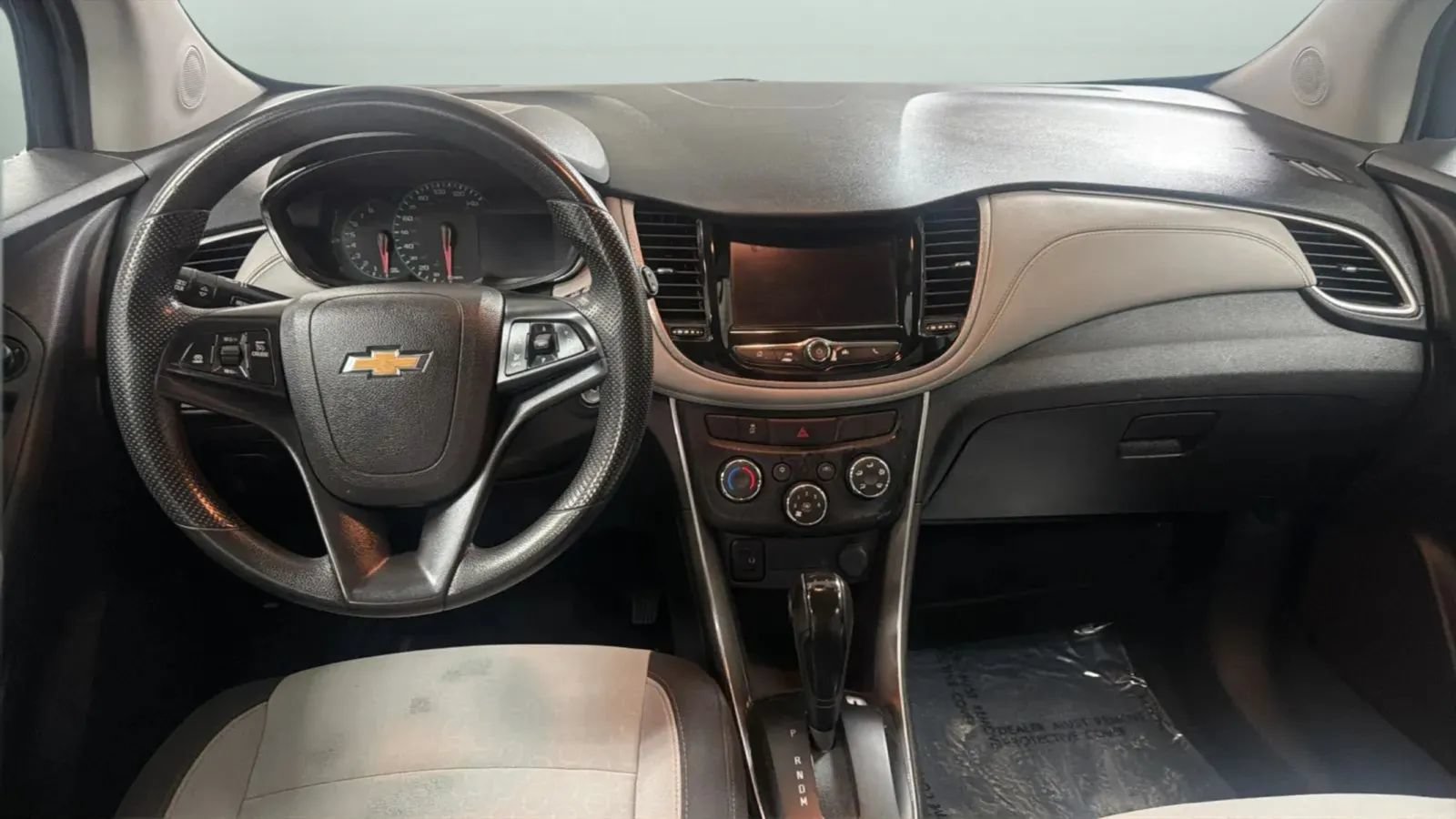 Used 2020 Chevrolet Trax LS w/ Tint and Cruise Package FWD image 10