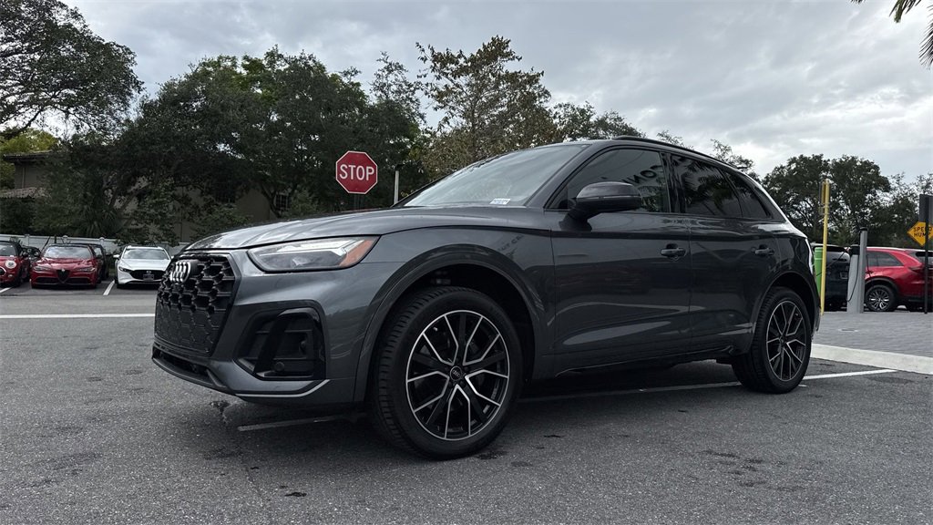 Used 2023 Audi SQ5 Premium Plus w/ Premium Plus Package image 29