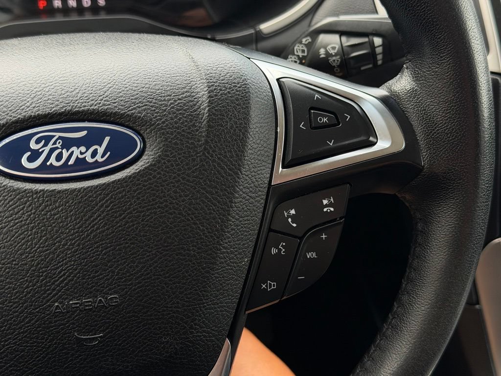 Used 2020 Ford Edge SEL FWD image 21