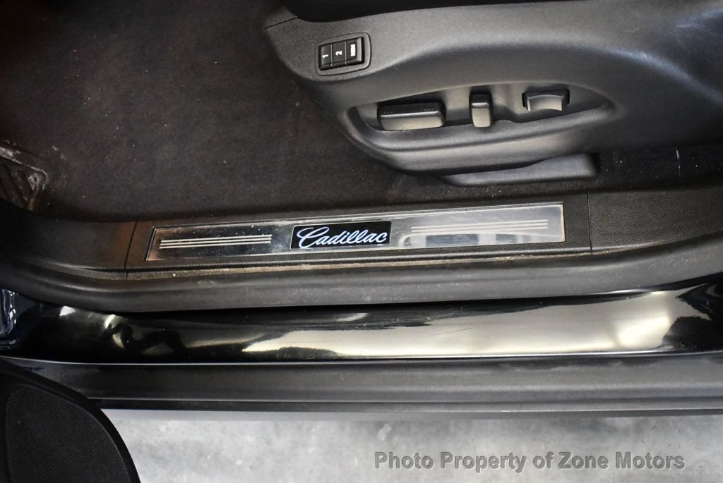 Used 2011 Cadillac SRX Performance AWD/4WD image 8