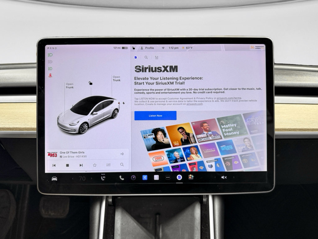 Used 2018 Tesla Model 3 Long Range image 10