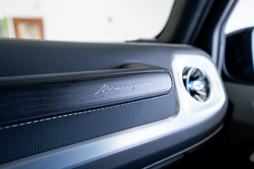 Used 2025 Mercedes-Benz G 580 w/ EQ Technology image 43