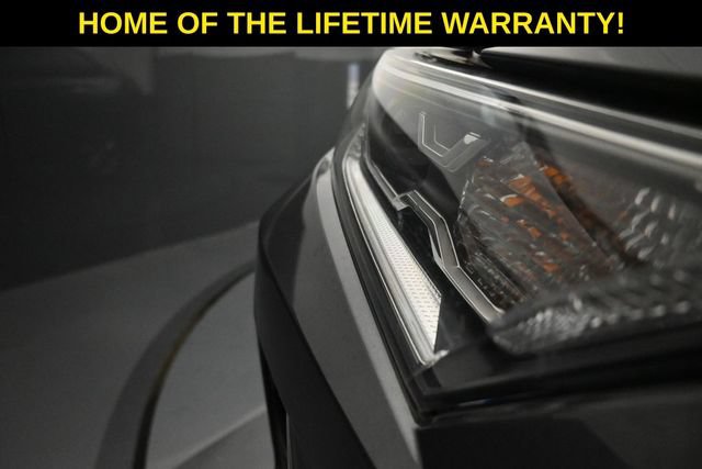 Used 2021 Toyota RAV4 Limited AWD/4WD image 46