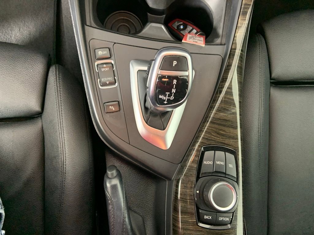 Used 2017 BMW 230i Coupe w/ Driving Assistance Package RWD image 19