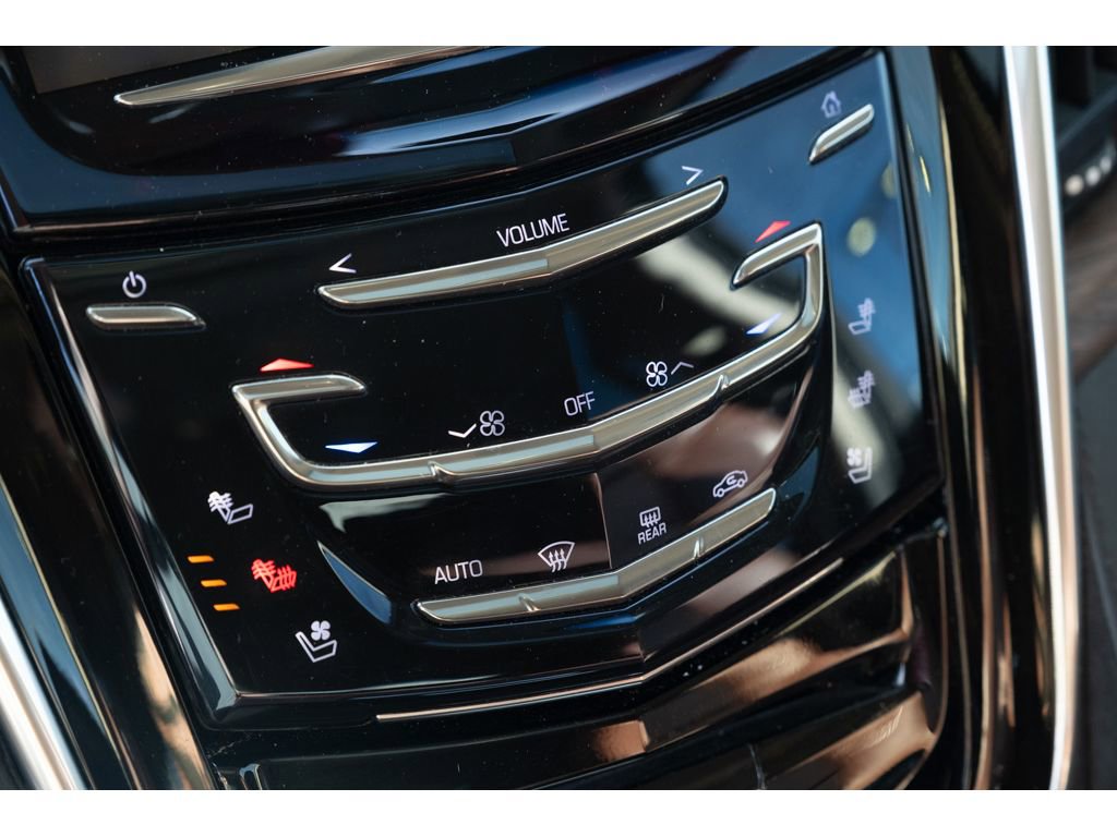 Used 2019 Cadillac Escalade Luxury image 28
