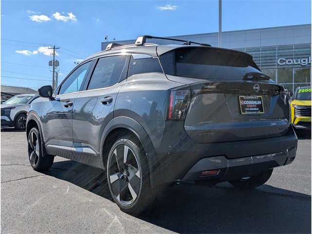 New 2026 Nissan Kicks SR image 5