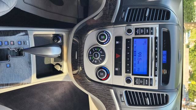 Used 2009 Hyundai Santa Fe GLS FWD image 19