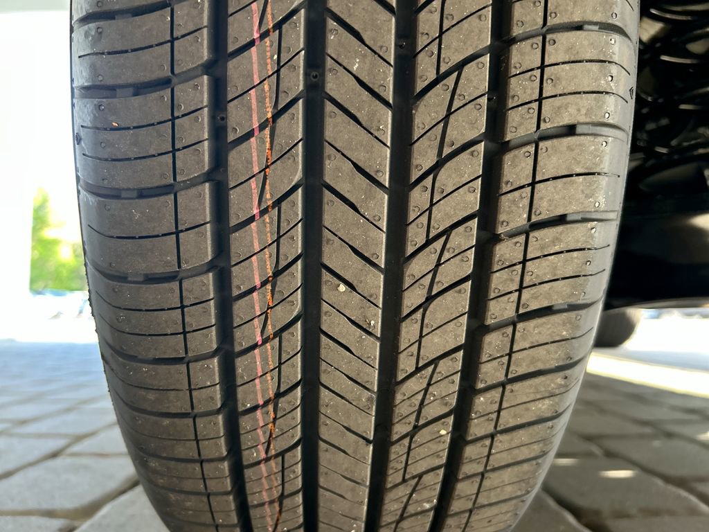 New 2026 Volkswagen Atlas Cross Sport SE image 43