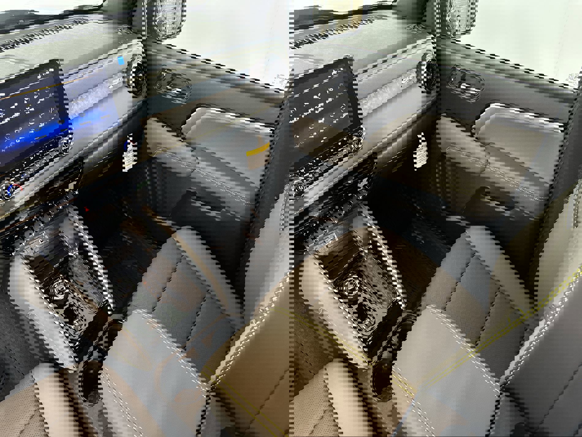 New 2025 Chevrolet Colorado ZR2 w/ Technology Package image 34