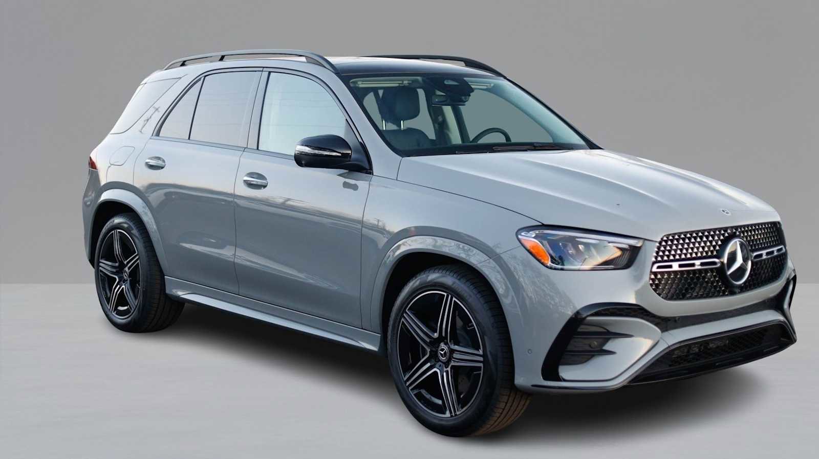 New 2026 Mercedes-Benz GLE 350 4MATIC image 3