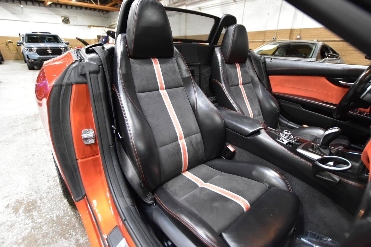 Used 2015 BMW Z4 sDrive35is RWD image 41