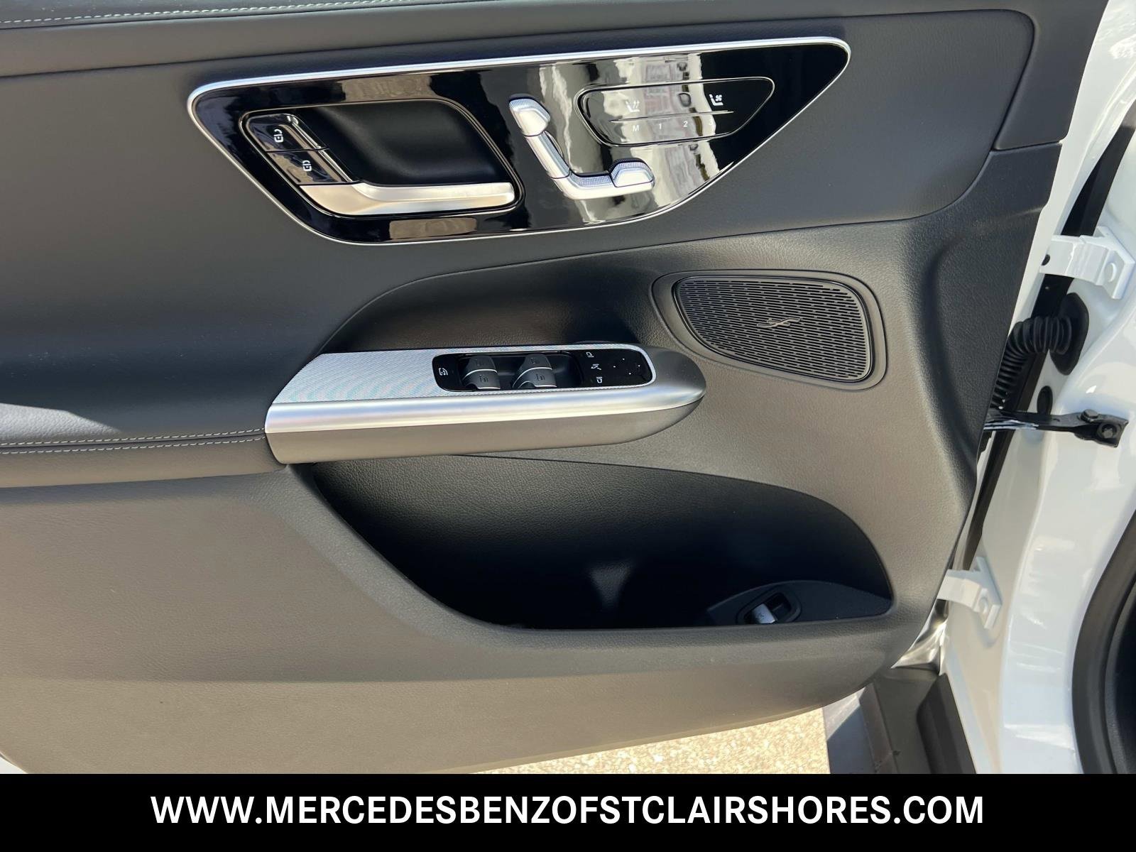 New 2026 Mercedes-Benz GLC 300 4MATIC image 16