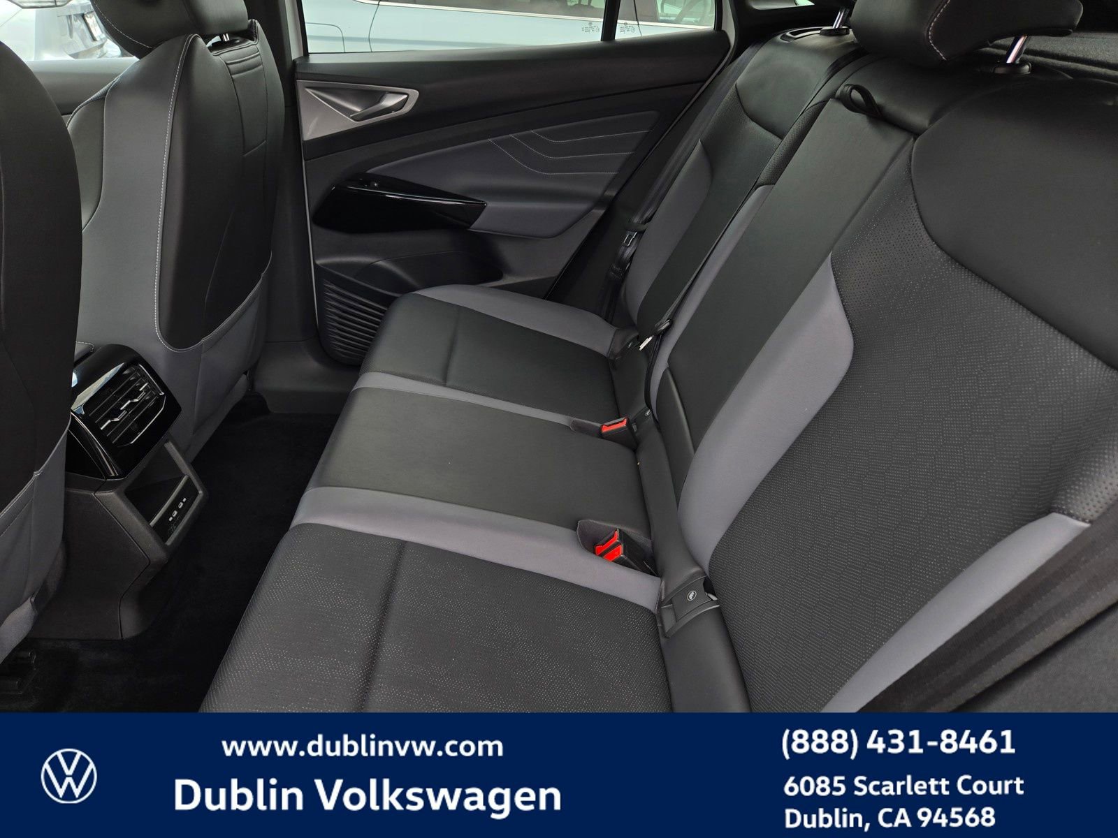 Used 2023 Volkswagen ID.4 Pro S RWD image 12