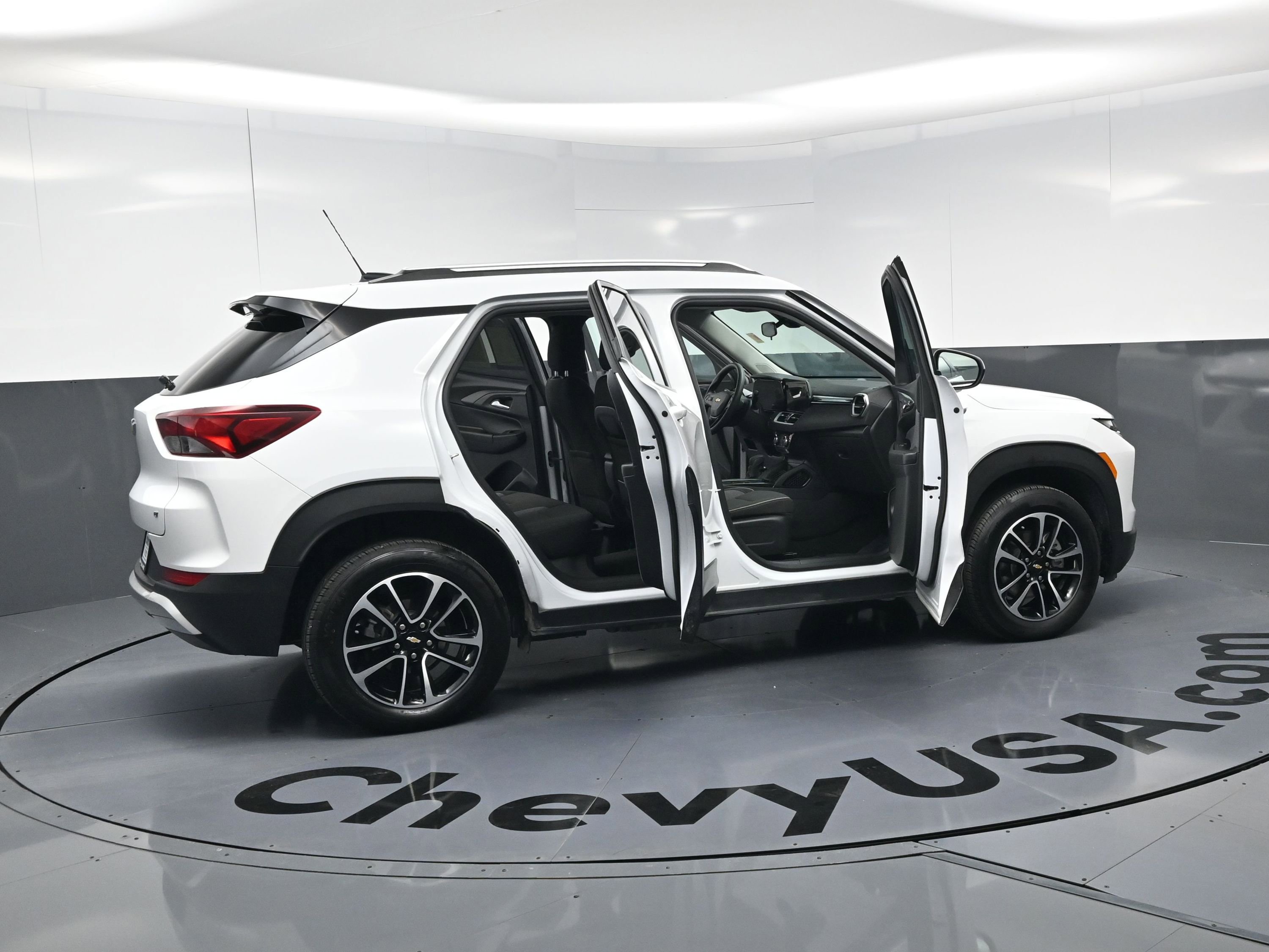 Certified 2024 Chevrolet TrailBlazer LT image 26